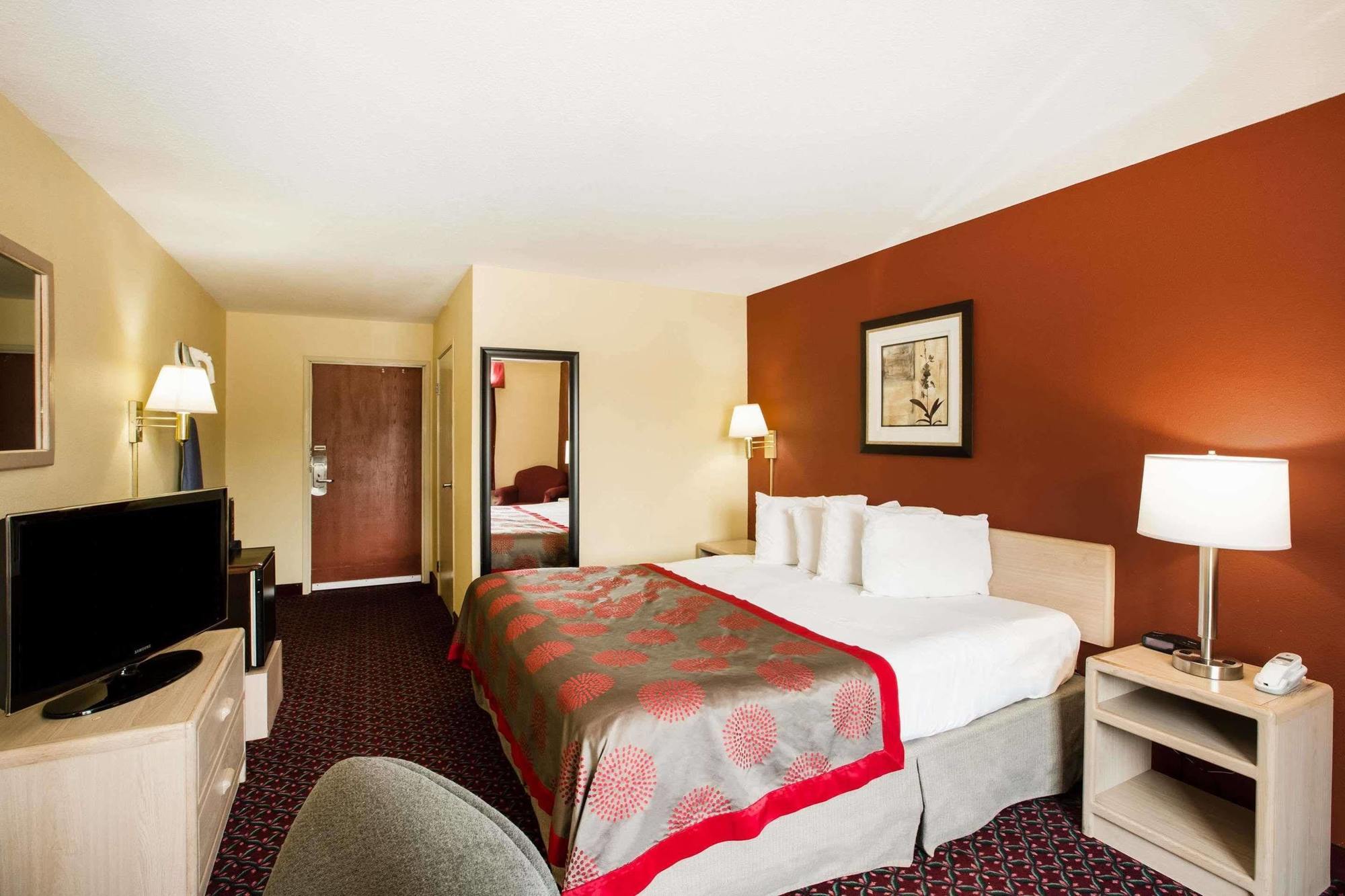 Ramada By Wyndham Sioux Falls Exterior foto